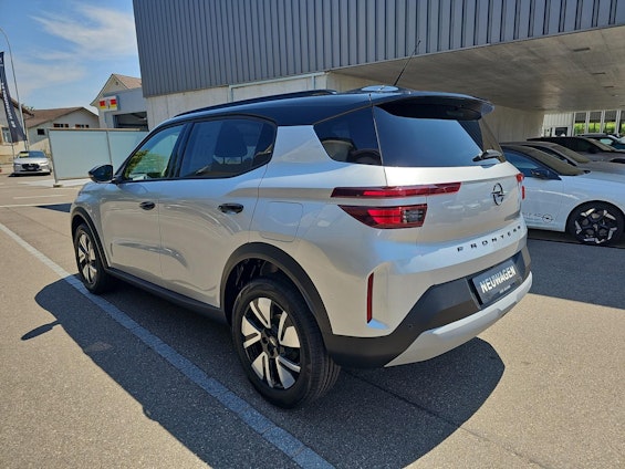 Vehicle image 30