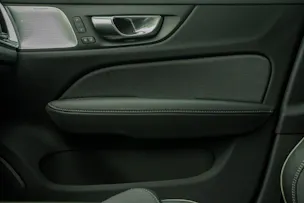 Volvo V60 2.0 B4 Ultimate Dark