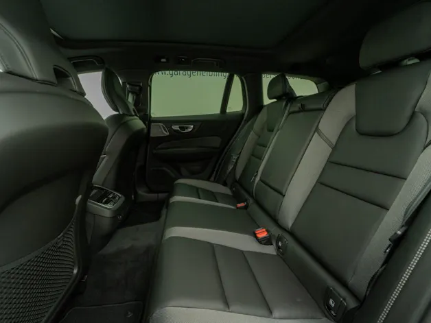 Volvo V60 2.0 B4 Ultimate Dark