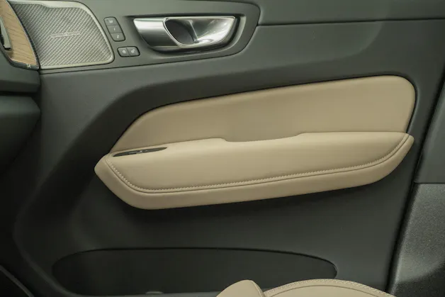 Volvo XC60 2.0 T8 TE Ultra Bright eAWD