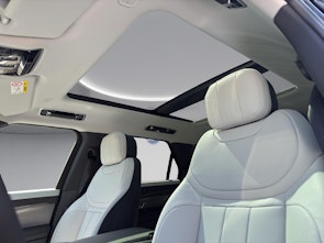 Vehicle image LAND ROVER Range Rover Sport 3.0 I6 P460e SE Dynamic Plug In Hybrid bis 100 km elektrisch