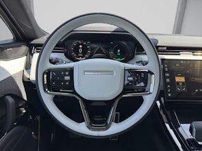 Vehicle image LAND ROVER Range Rover Sport 3.0 I6 P460e SE Dynamic Plug In Hybrid bis 100 km elektrisch