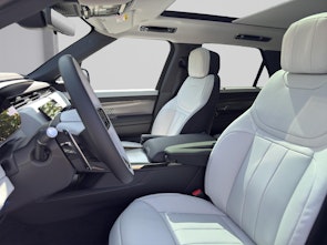 Vehicle image LAND ROVER Range Rover Sport 3.0 I6 P460e SE Dynamic Plug In Hybrid bis 100 km elektrisch