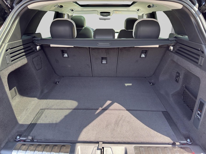 Vehicle image LAND ROVER RANGE ROVER SPORT