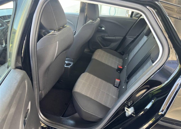 Vehicle image 8 Vehicle image 8