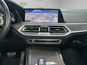 BMW X7 M50d