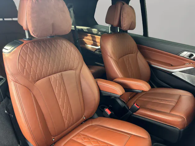 BMW X7 M50d