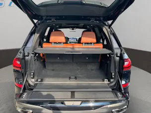 BMW X7 M50d