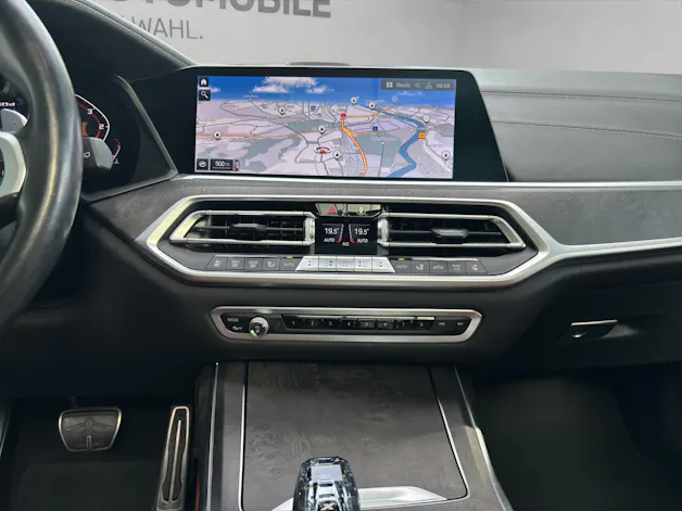 BMW X7 M50d