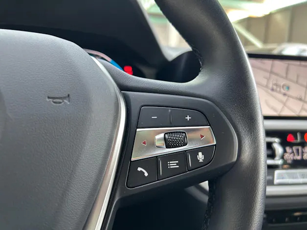 BMW 330e xDrive Touring