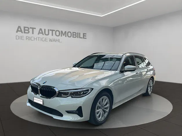 BMW 330e xDrive Touring
