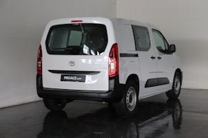 Vehicle image TOYOTA PROACE CITY Van L1 52KWh Active
