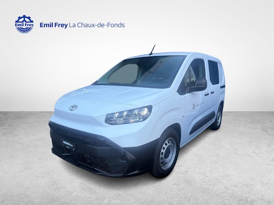 First vehicle image First vehicle image