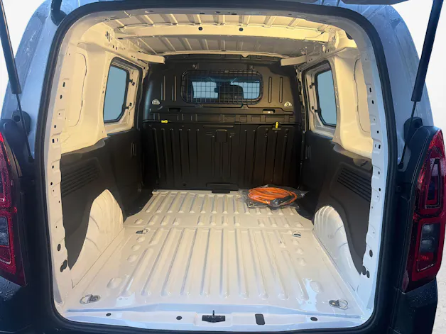 Toyota PROACE CITY Van L1 52KWh Active