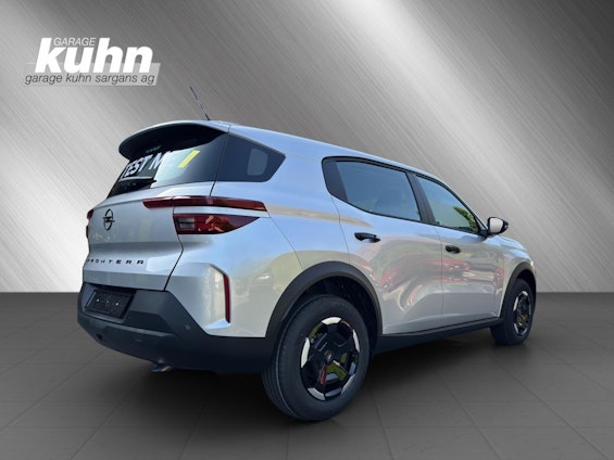 Vehicle image 4 Vehicle image 4