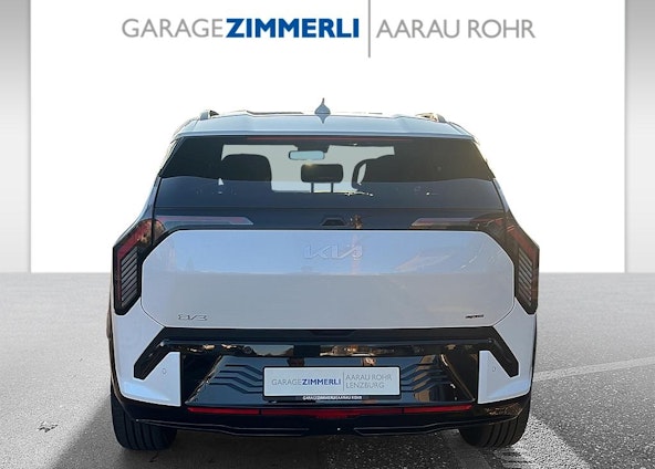 Vehicle image 4 Vehicle image 4