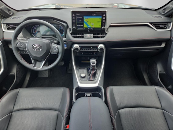 Vehicle image 12