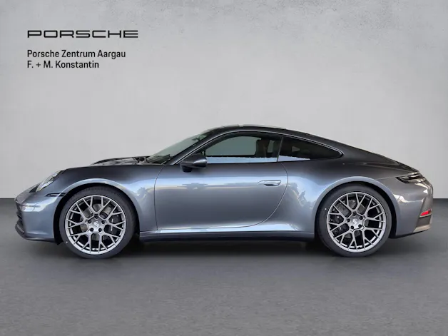 PORSCHE 911 Carrera