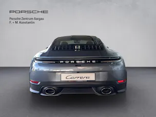 PORSCHE 911 Carrera
