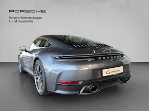 PORSCHE 911 Carrera