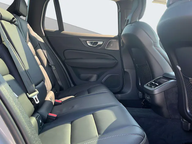 Volvo V60 2.0 B4 Ultimate Dark