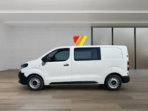 Citroën Jumpy Kaw. M Sonderserie First 1.5 Blue HDi 120 S/S 6G