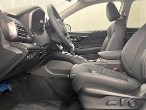 Vehicle image SUBARU Outback 2.5i Final Edition