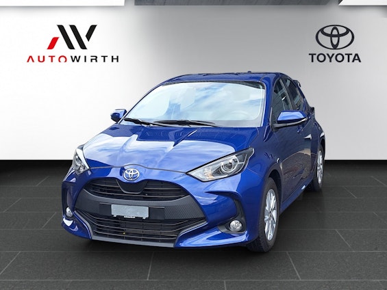 First vehicle image