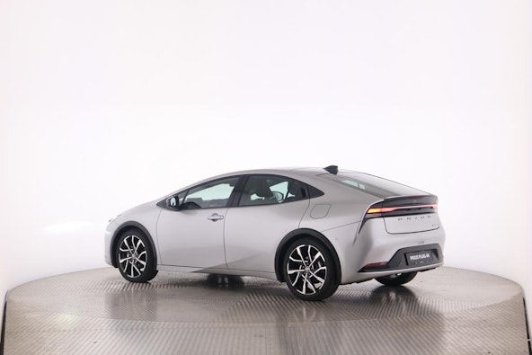 Vehicle image 8 Vehicle image 8