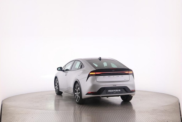 Vehicle image 10 Vehicle image 10