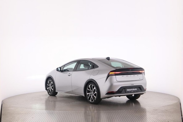 Vehicle image 9 Vehicle image 9