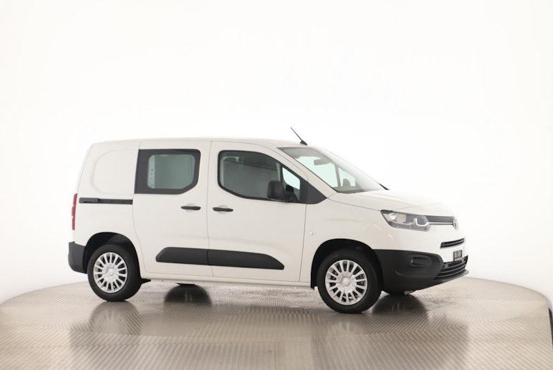 Vehicle image TOYOTA PROACE CITY