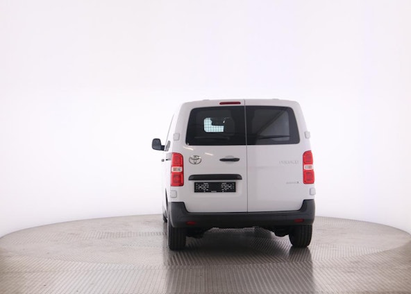 Vehicle image 4 Vehicle image 4