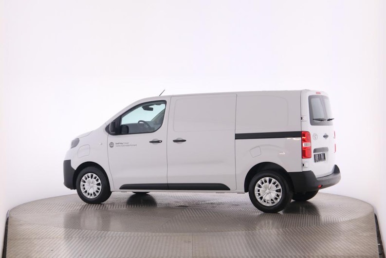 Vehicle image TOYOTA PROACE