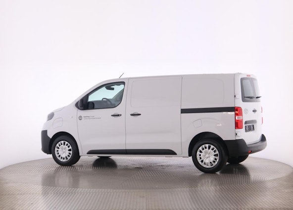 Vehicle image 3 Vehicle image 3