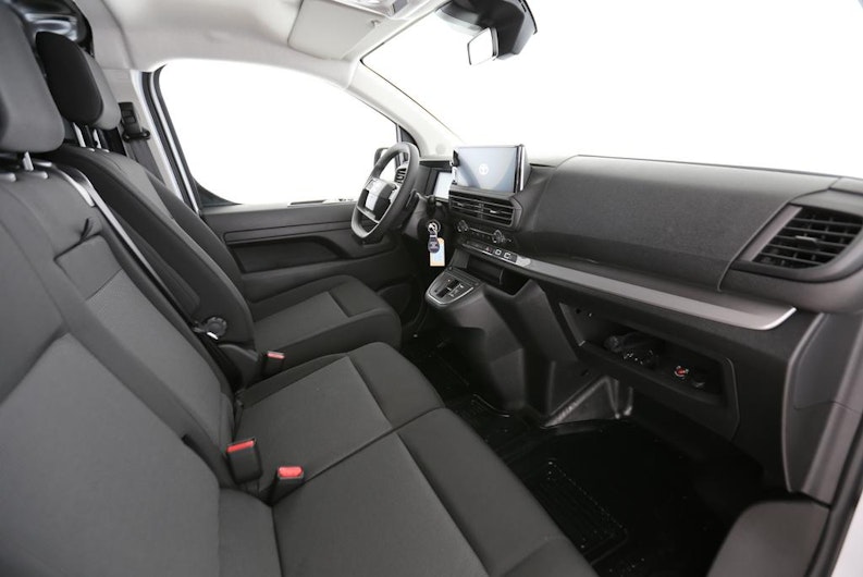 Vehicle image TOYOTA PROACE