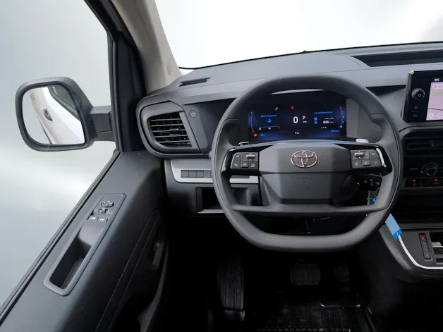 Toyota PROACE Van L1 2.0 D Advanced