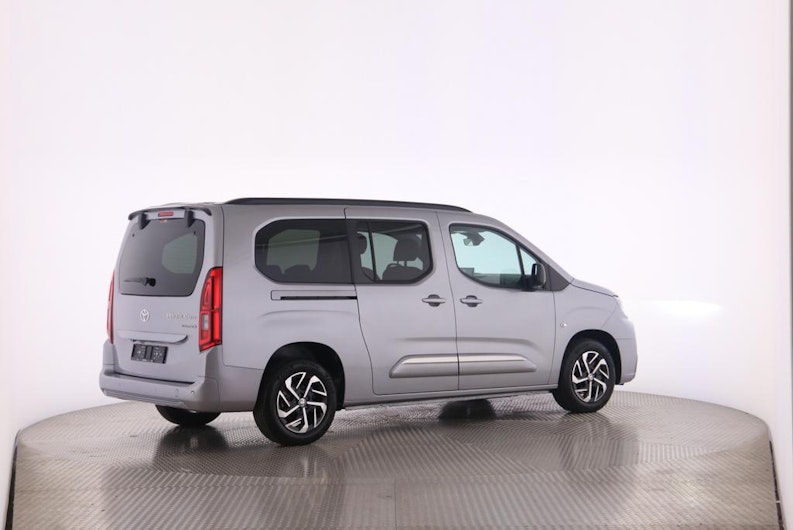 Vehicle image TOYOTA PROACE