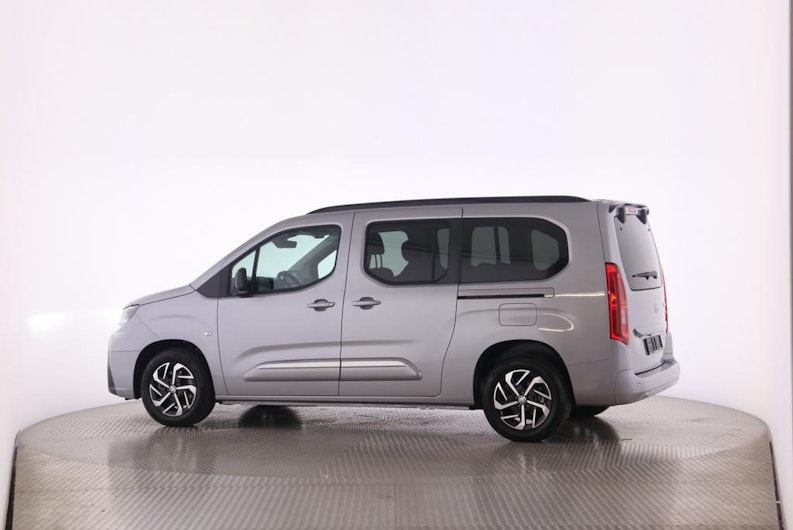 Vehicle image TOYOTA PROACE