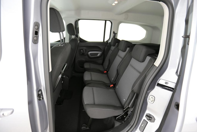 Vehicle image TOYOTA PROACE