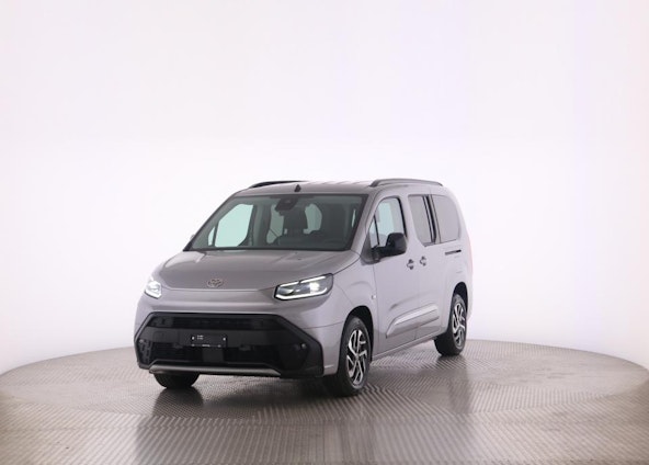 Vehicle image 26 Vehicle image 26