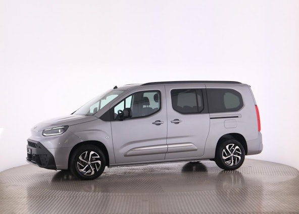 Vehicle image 29 Vehicle image 29