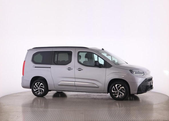 Vehicle image 20 Vehicle image 20