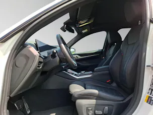 BMW i4 eDrive35