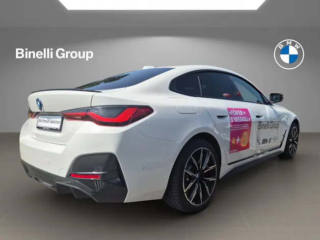 BMW i4 eDrive35