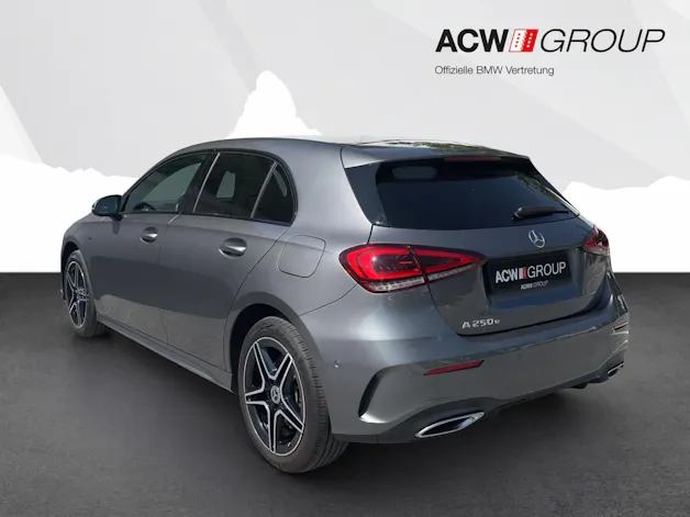 Mercedes-Benz A 250 e AMG Line