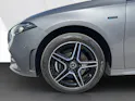 Mercedes-Benz A 250 e AMG Line