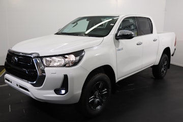 Vehicle image TOYOTA Hilux Double Cab.-Pick-up 2.4 D-4D 150 Style