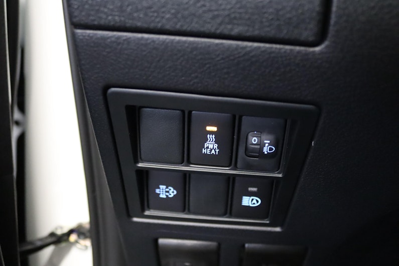 Vehicle image TOYOTA HI-LUX