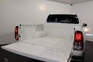 Vehicle image TOYOTA Hilux Double Cab.-Pick-up 2.4 D-4D 150 Style